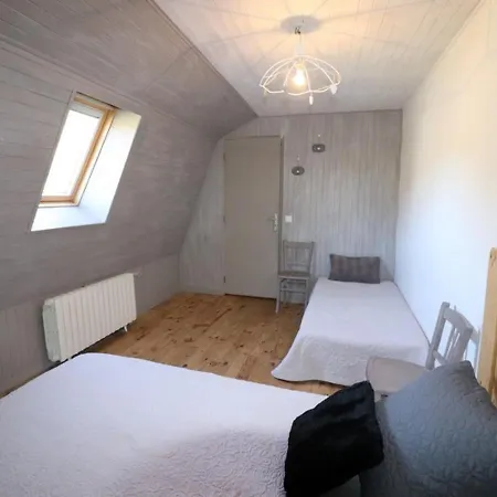Evasion En Montagne Dans Charme Authentique, Cheminee, Pres Des Volcans D'auvergne, Jardin Prive. - Fr-1-742-254 *